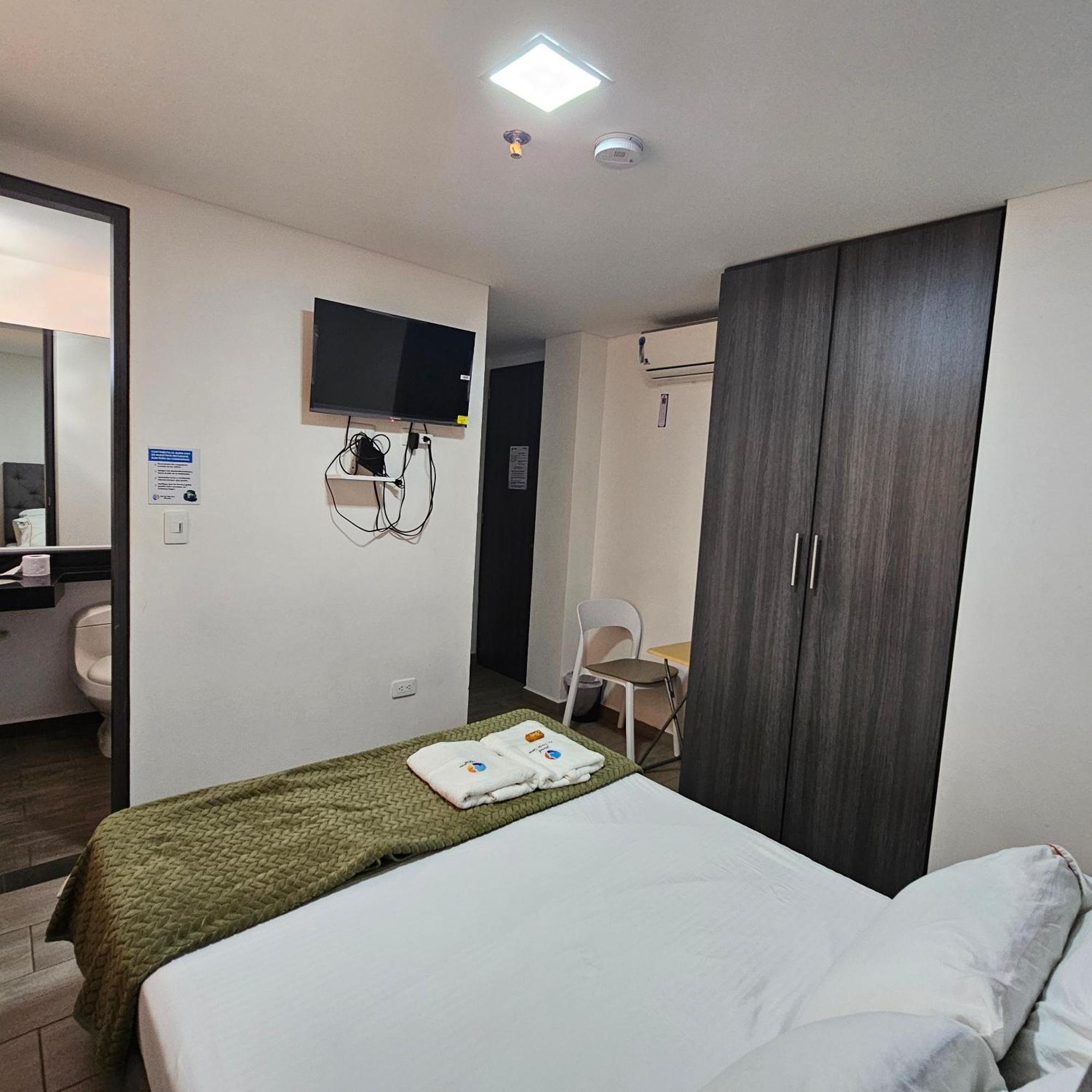 Hotel La Vieja Sara Риоача Экстерьер фото